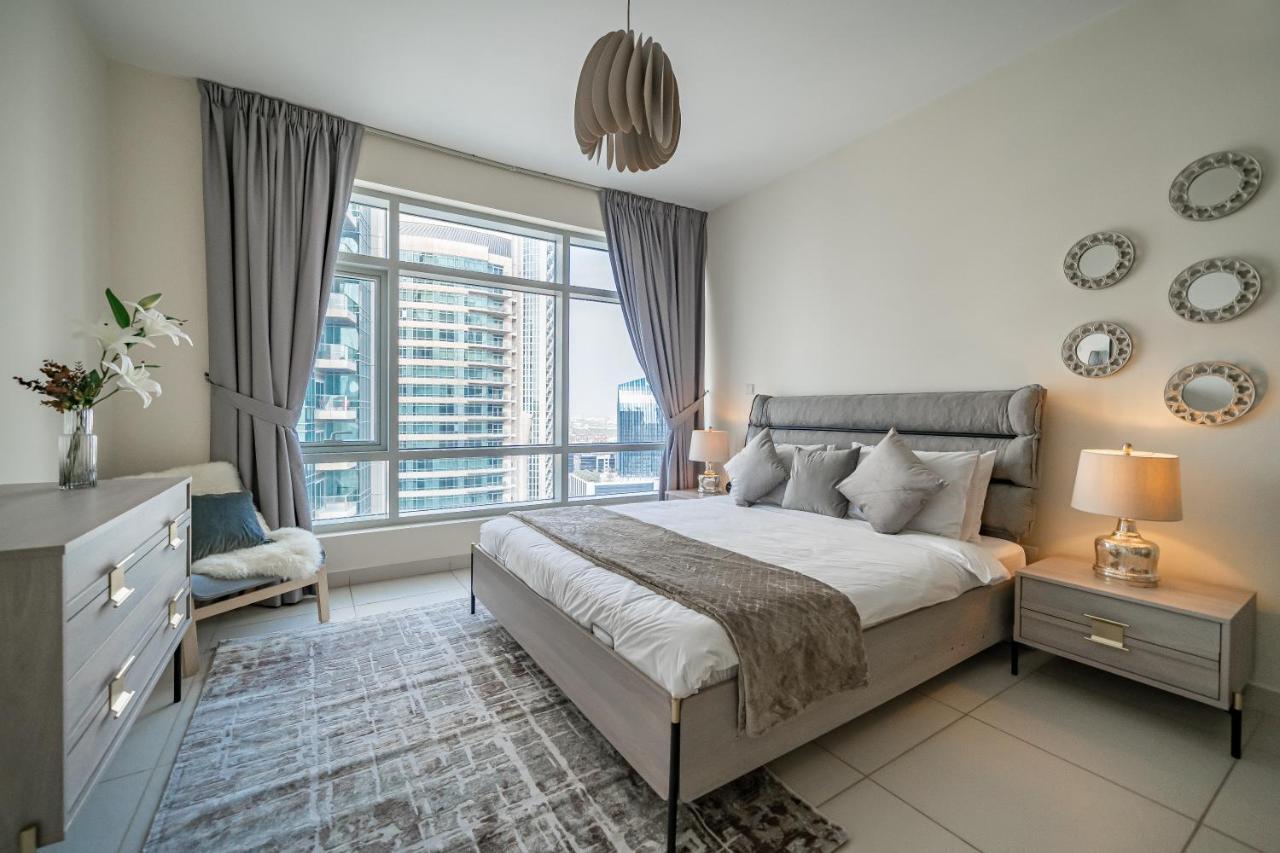 Appartement Higuests - Designer Apt With Panoramic View Near Burj Khalifa à Dubaï Extérieur photo