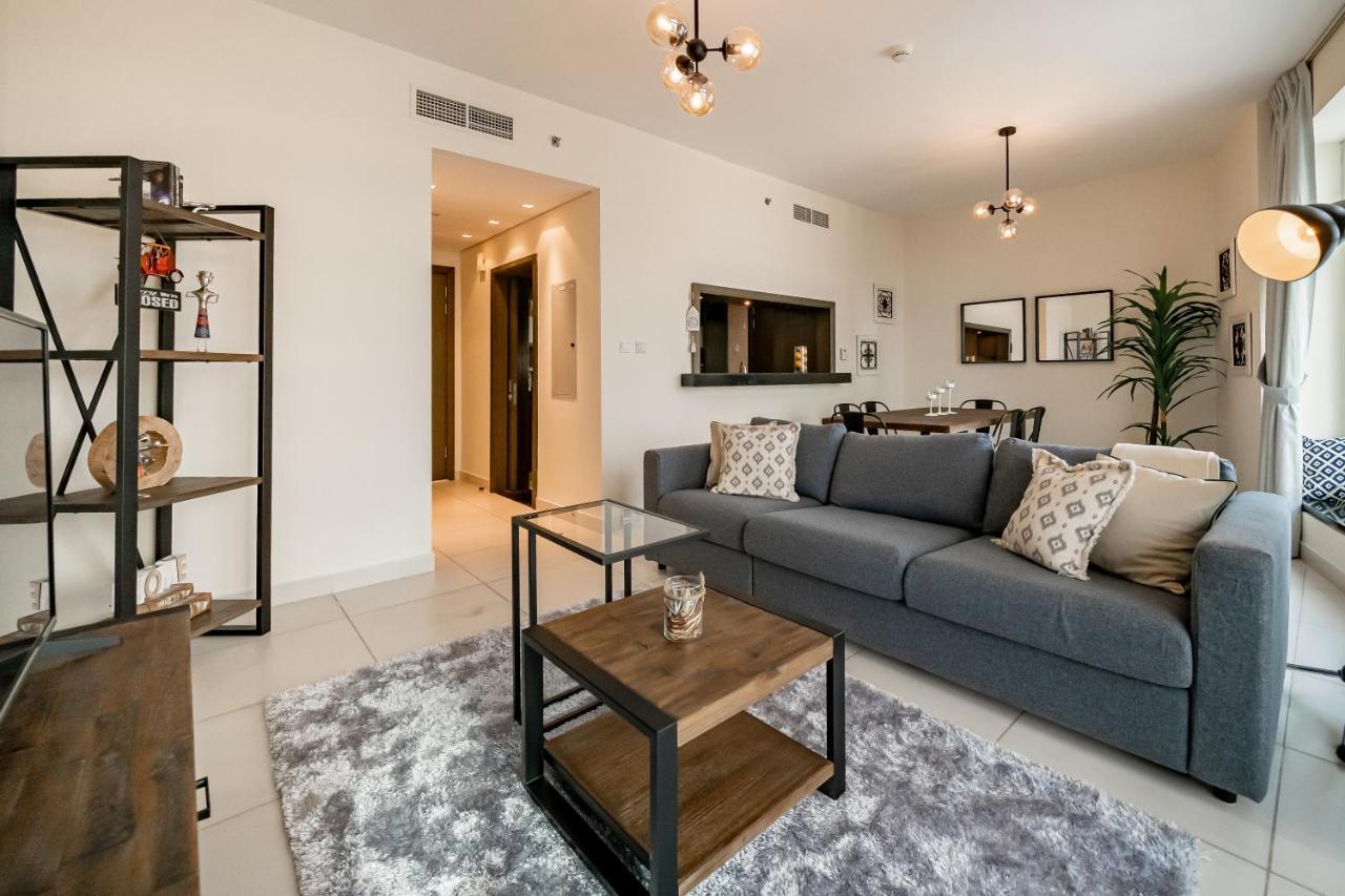 Appartement Higuests - Designer Apt With Panoramic View Near Burj Khalifa à Dubaï Extérieur photo