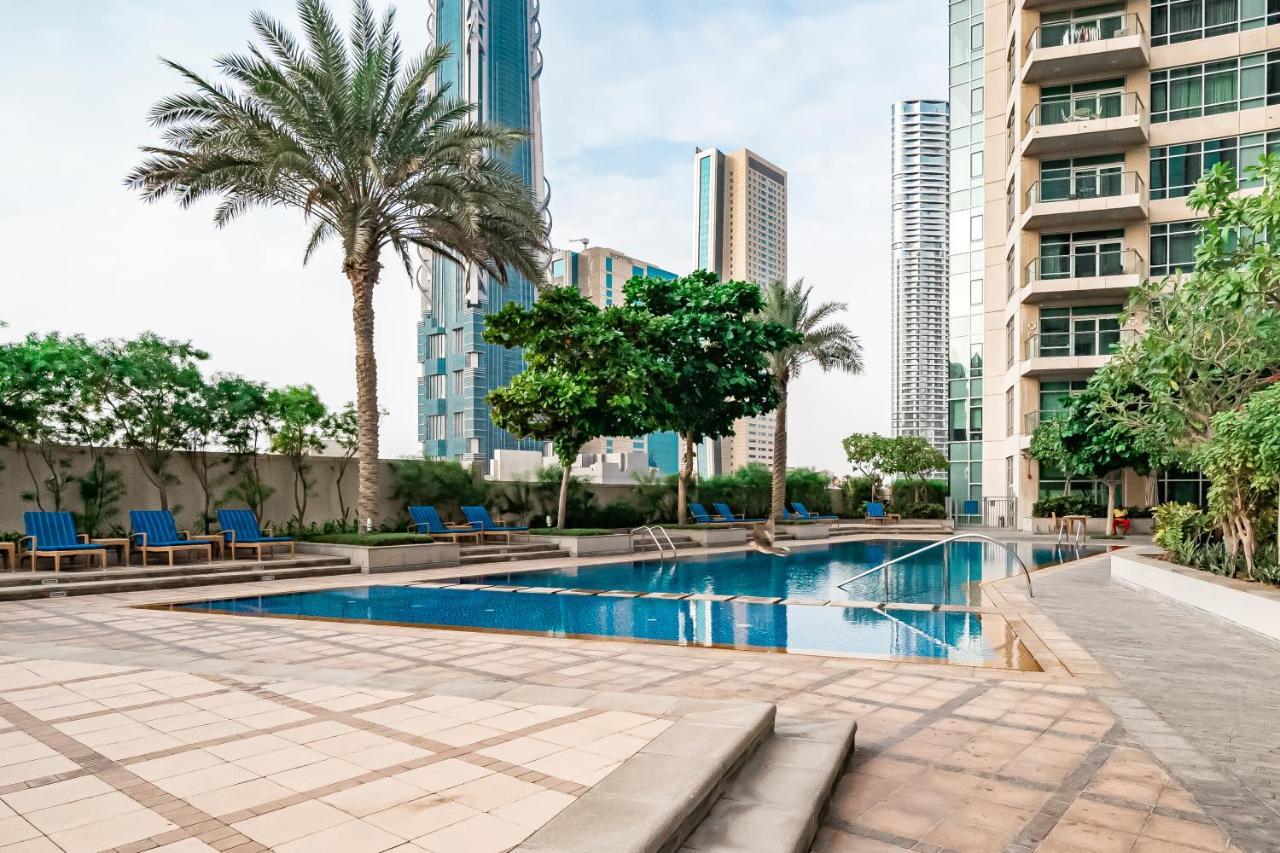 Appartement Higuests - Designer Apt With Panoramic View Near Burj Khalifa à Dubaï Extérieur photo