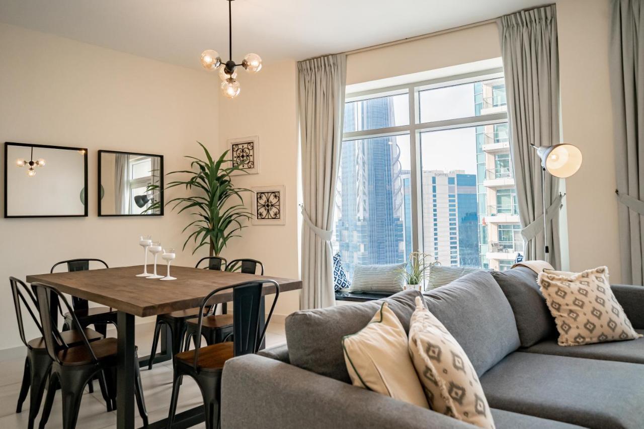 Appartement Higuests - Designer Apt With Panoramic View Near Burj Khalifa à Dubaï Extérieur photo